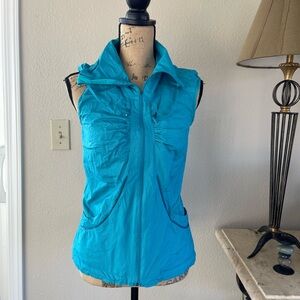 Lululemon Velocity Lightweight Cyan Blue Vest size 6